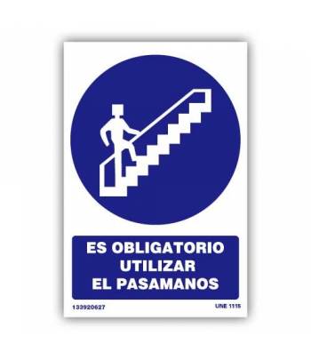 Indica sobre uso obligatorio del pasamanos de la escalera para evitar caídas o accidentes.