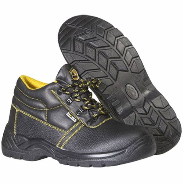 Bota de trabajo fabricada en piel negra pigmentada, con puntera de acero y plantilla antiperforación metálica Bota de trabajo fabricada en piel negra pigmentada, con puntera de acero y plantilla antiperforación metálica
