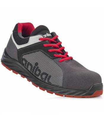 El modelo Flexum Z2 de Anibal es un zapato de trabajo ligero y confortable con corte de rejilla
