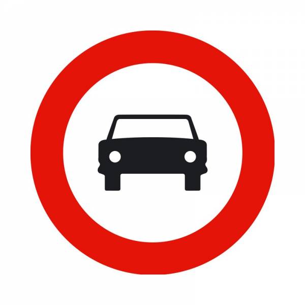 Indica la prohibición de acceso a un lugar, vía o camino mediante vehículos de motor de 4 ruedas