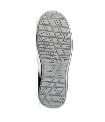 Zapatillas de seguridad de perfil bajo, con suela especial con tecnología Infinergy y materiales no metálicos